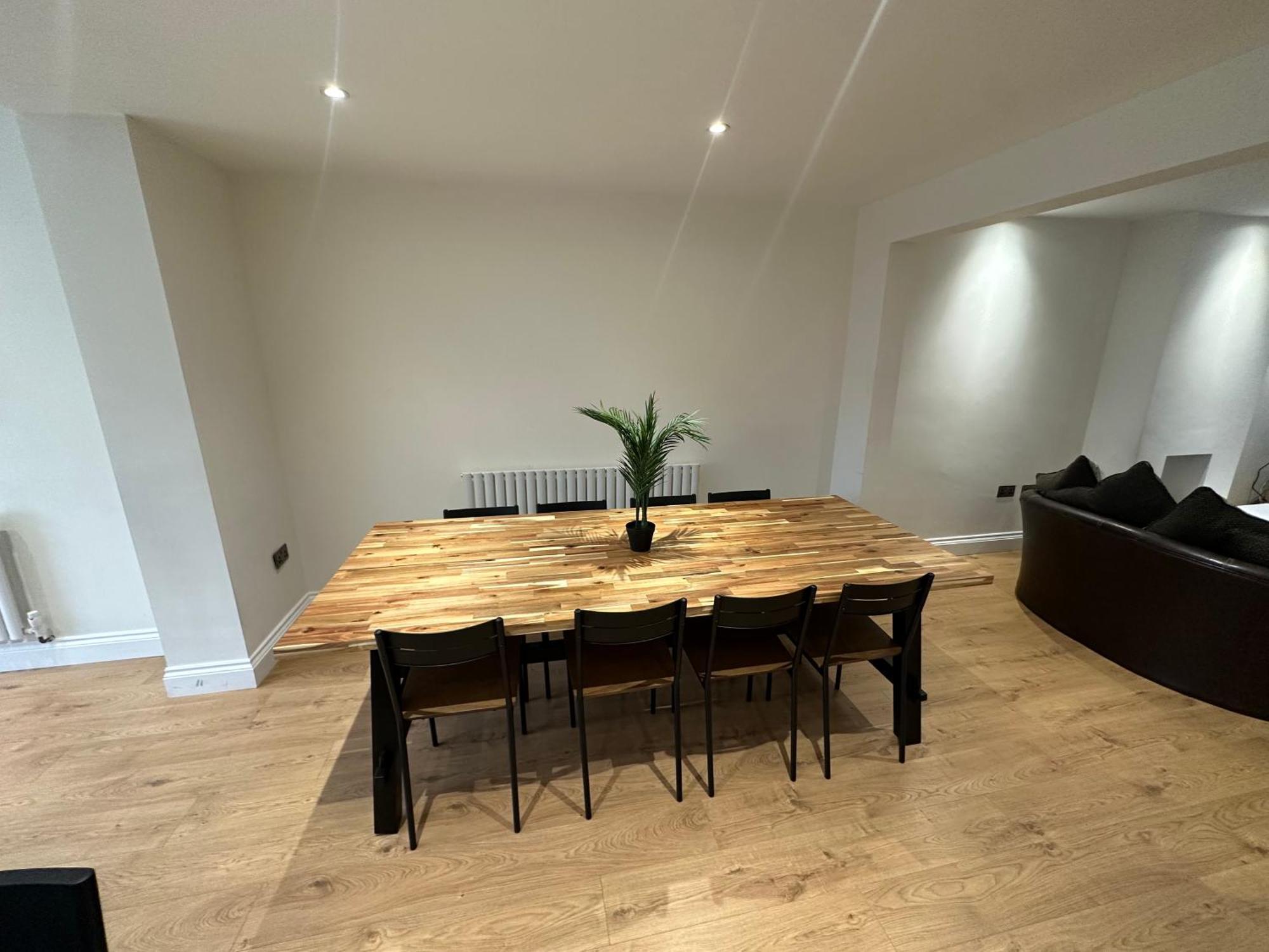 5 Bedroom House In Orpington Exterior foto